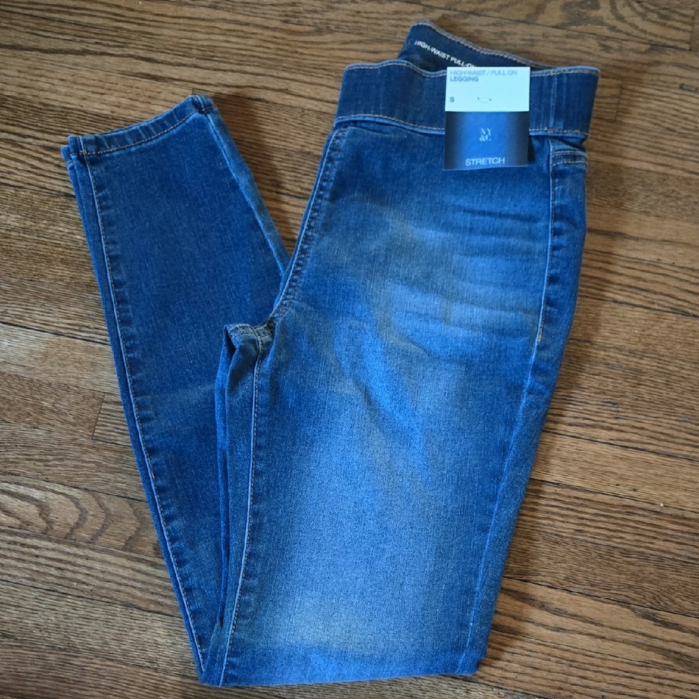 New York & Company High Waist Pull On Jeggings - Small